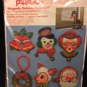 Vintage Paragon Felt Ornaments/Magnet kit